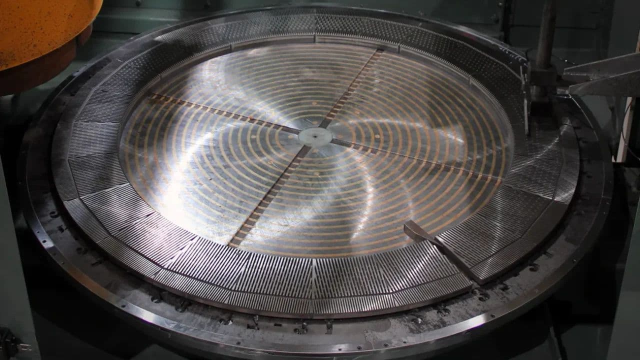 Magnetic Coils & Chucks